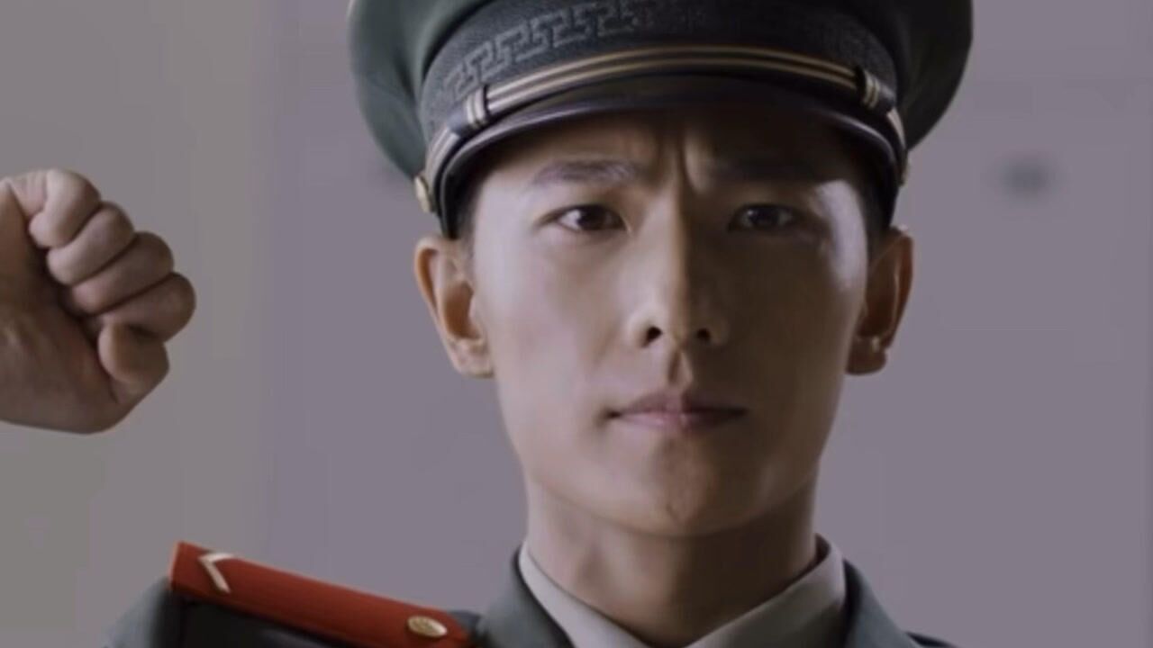 特战荣耀杨洋正式入伍获得列兵军衔