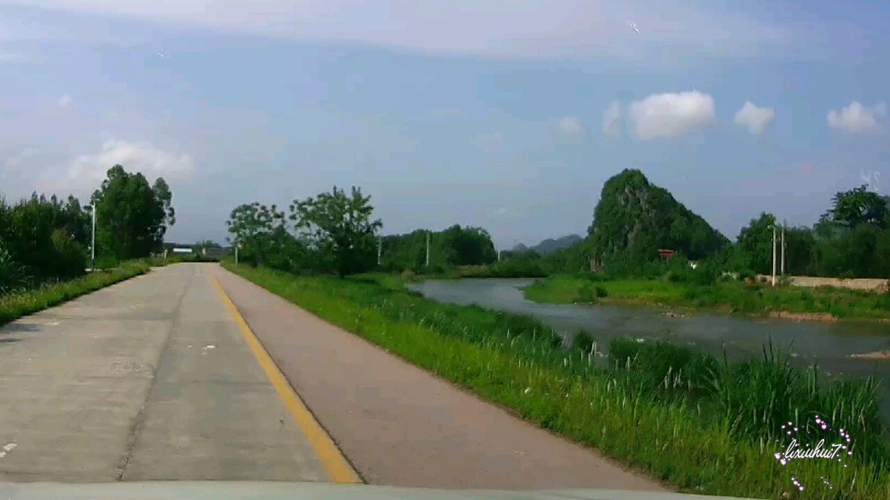 广西贺州小凉河沿途风景,在车里看