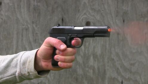 托卡列夫tt-33手枪,发射7.62mm枪弹威力大,中国仿制型号为54式