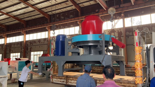 rdf压块成型机造纸厂废塑料旧衣服布料压块燃料机发货