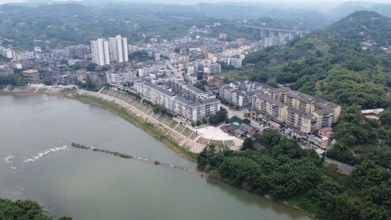 实拍重庆市江津区贾嗣镇,一座建立在綦河边上的小镇,依山傍水