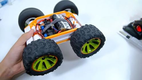 用3D打印机制造一辆控制4个引擎的汽车