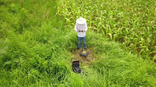 地师舒照勋湖南怀化麻阳有幸讲解黄忠诚祖辈风景