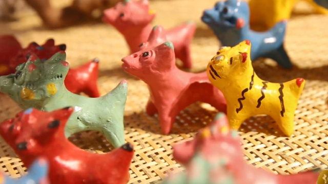 钱伯平 靖江鼓山泥狗子