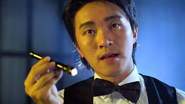 "新的一年新的开始做人要潇洒一点"周星驰