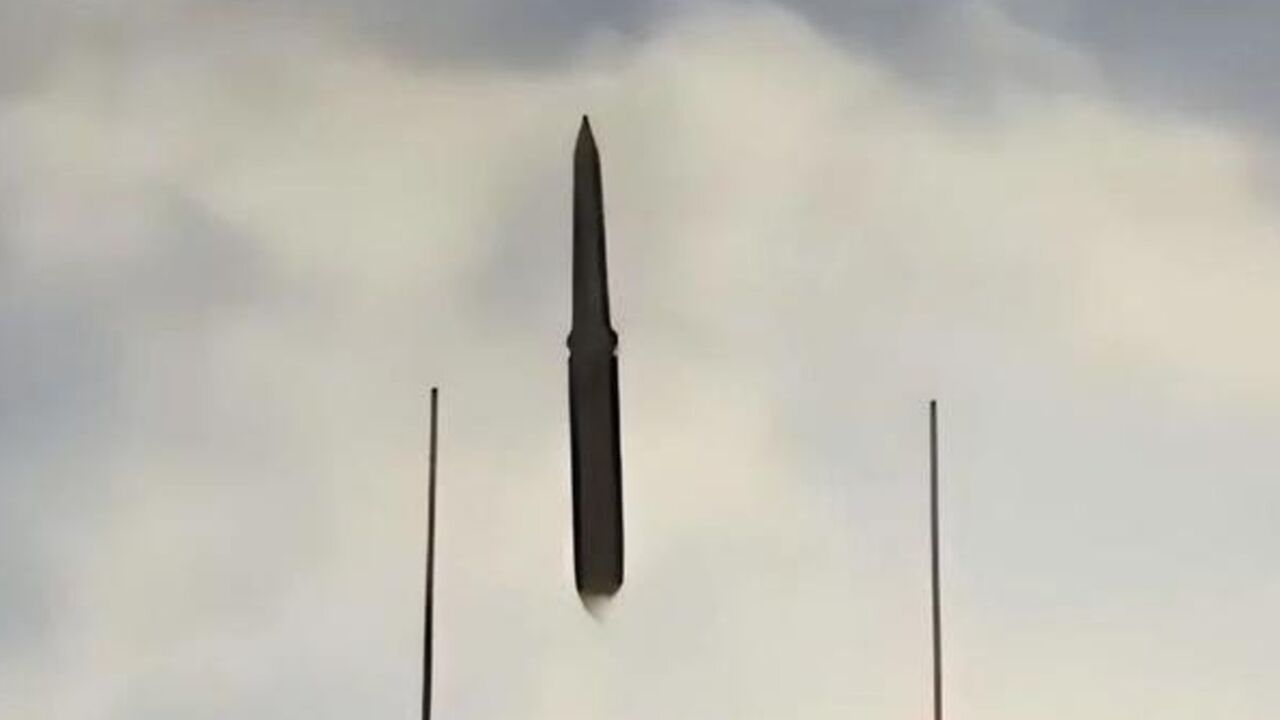 霹雳-21空空导弹图片