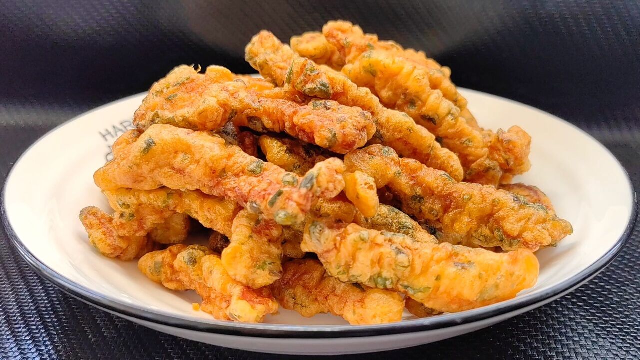 快来试试这个葱香小酥肉,外酥里嫩,巨好吃.周末给孩子安排起来