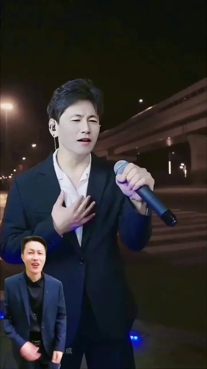 是那夜空中最亮的星星照亮我一路前行 #青春一去不复返我们已不再年轻