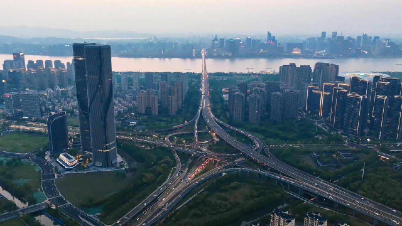 20230502杭州智慧之门灯光秀拍摄【达芬奇】_高清1080P在线观看平台_腾讯视频