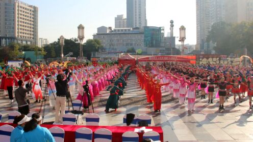 新乡市举办2023年妇女广场舞大赛（第一、二场）片段