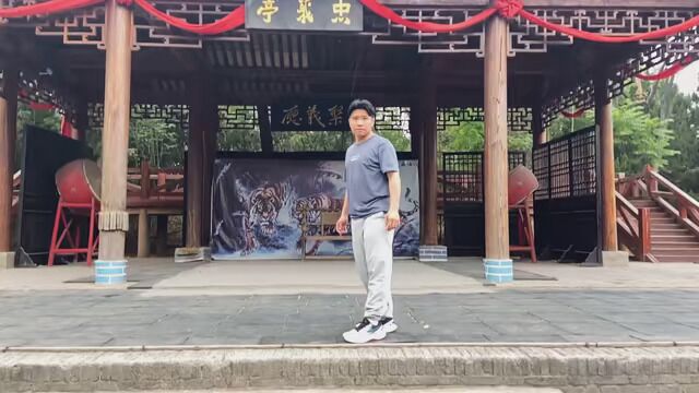 #仿古影壁墙浮雕四合院