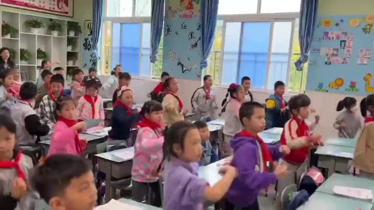 课间操(孩子们的室内操)_高清1080P在线观看平台_腾讯视频