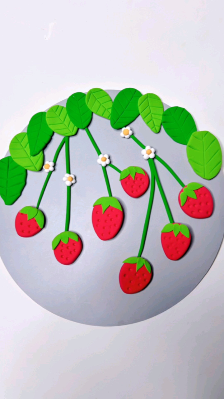 超轻粘土创意粘土画——草莓