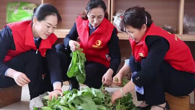 山东威海荣成市:暖心食堂传递幸福滋味