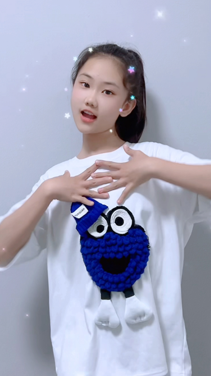 无敌小可爱手势舞