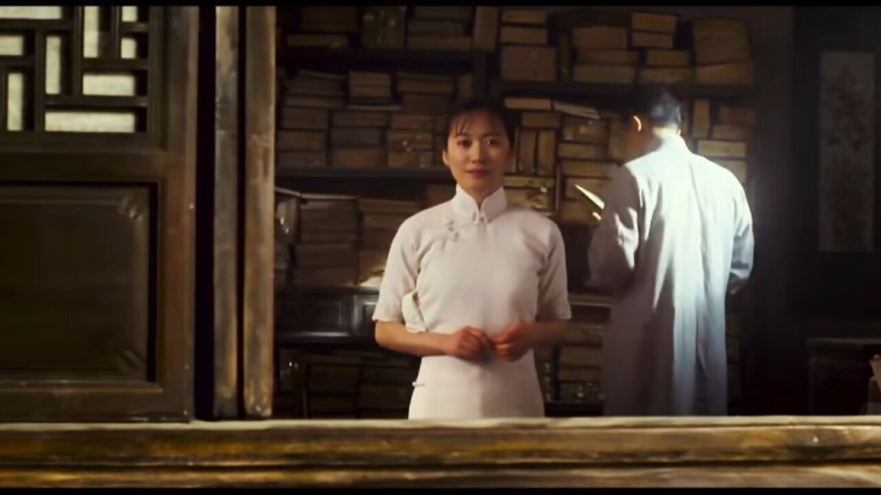 电影开始的铺垫和结尾相互辉映,中间感情线不饱满,但是两个哥哥的爱却是分外出彩。最伤的是一个放下了,一个却记起了..电影开始的铺垫和结尾相互辉映 ...