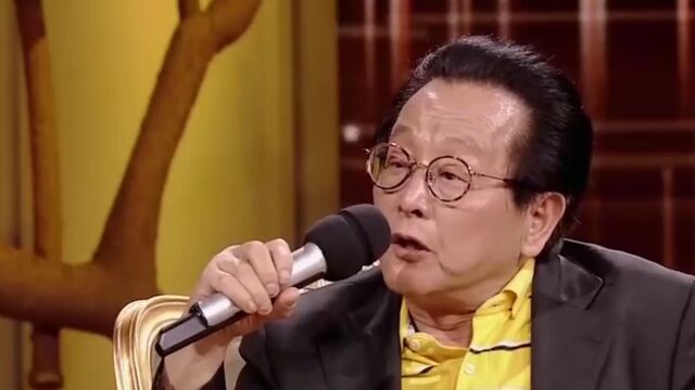 《黑猫警长》根据诸志祥同名小说改编而来,戴铁郎导演将科学知识贯穿在《黑猫警长》中