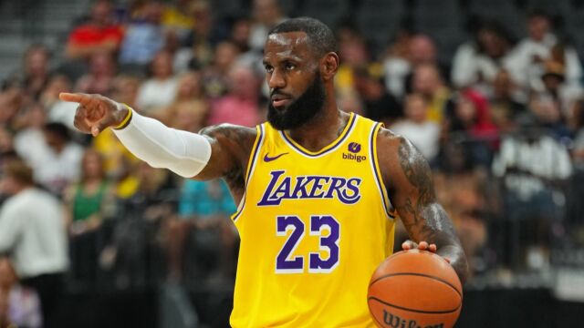 詹姆斯罕见0篮板！生涯第4次 上一次还是2010年