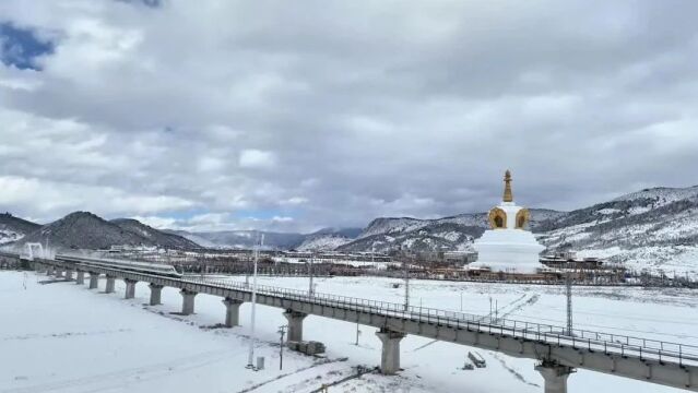 码住这份攻略,在家门口享冰雪快乐!