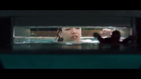 《暗泳》恐怖到无法呼吸预告片中文字幕