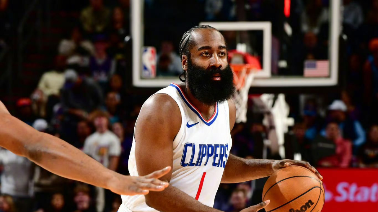 哈登13投轰2211击地妙传炉火纯青致胜三分倒地竟没哨