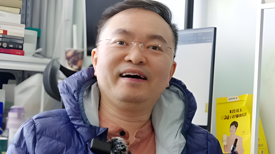 "给我的时间太短了!"前京东副总裁,渐冻人蔡磊病情加重