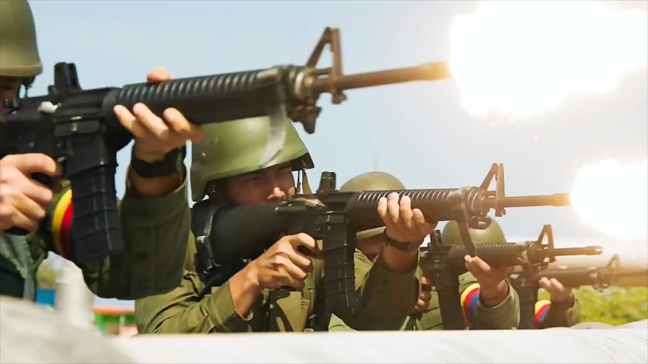 腾讯视频】 2024战争片《入侵行动》：敌兵突袭小岛，守军奋力突围，战斗激烈