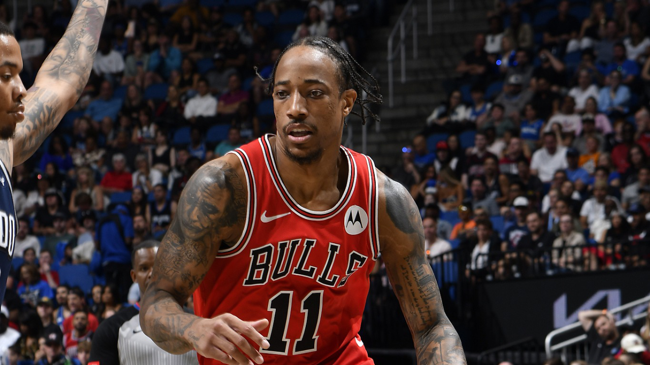 【球星】德罗赞vs魔术集锦 空砍30分5助攻双拳难敌四手