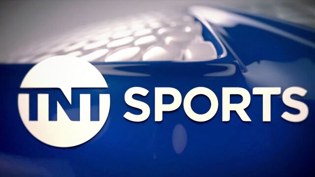 华子给雷吉晃双膝跪地?