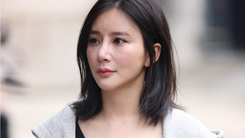 第10期:熊乃瑾下地种菜照顾流浪儿童