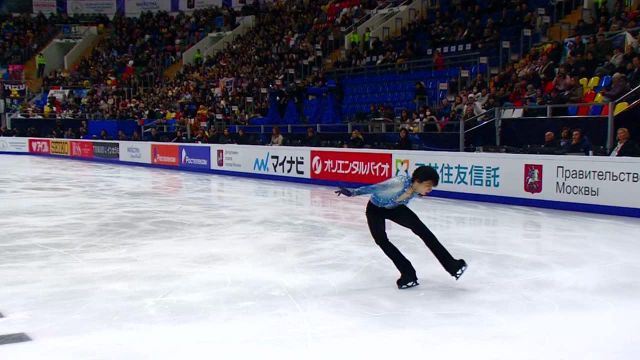 18/19世界花滑大奖赛俄罗斯站短节目 羽生结弦花滑再破世界纪录 完美发挥引爆全场