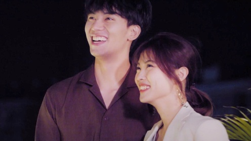 张天陈奕辰终于在一起啦,十指紧扣太甜蜜