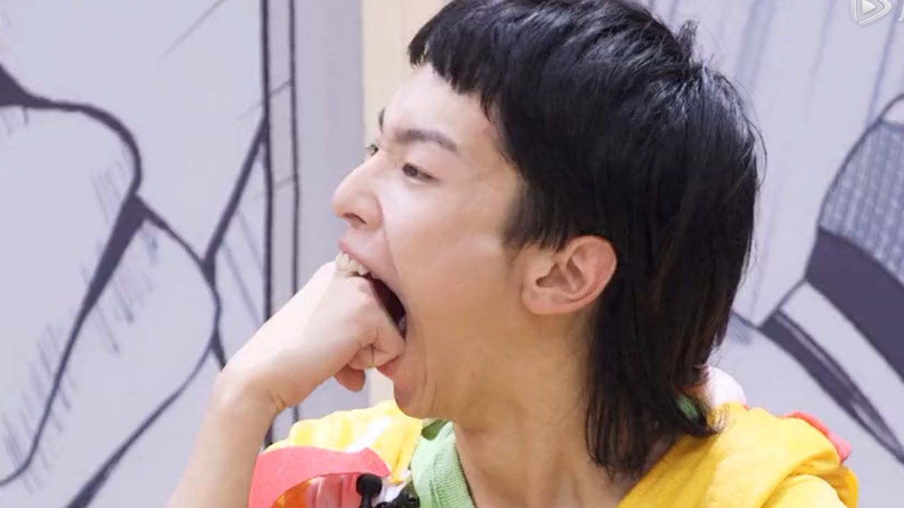 花絮:杨润泽实力展示口吞拳头