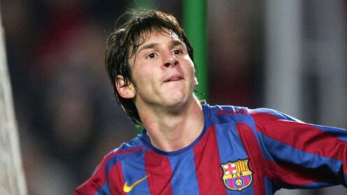 全景足坛自古英雄出少年看梅西青葱岁月就展示出的过人能力