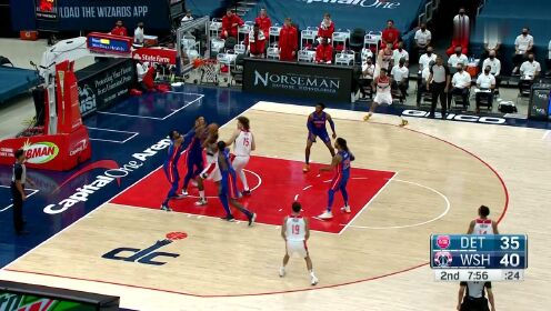《NBA全场集锦》一人戏耍全队！比尔自投自抢击地妙传助飞小洛双臂暴扣