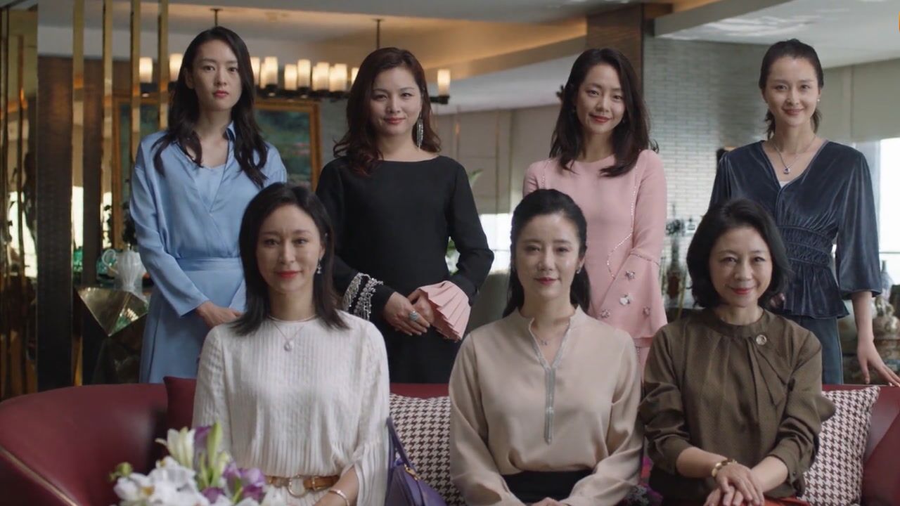 《三十而已》第七集03:顾佳买包作敲门砖,成功进入太太圈_高清1080p