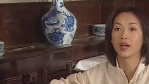 《京港爱情线》第2集02：方正故意带姐姐来佳华的餐厅，在厨房见面好尴尬