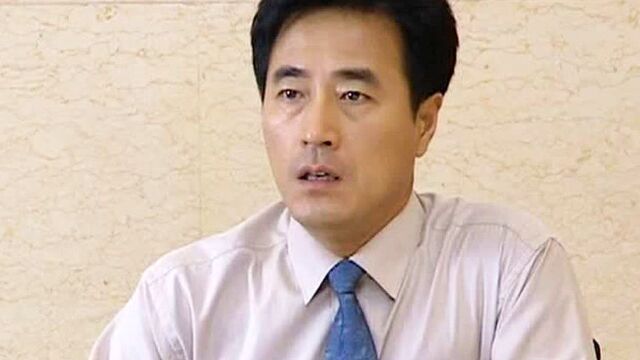 市长极力保护黑心公司被书记强硬回绝