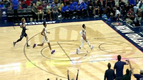 《NBA全场集锦》飞身抢断猛虎掏心！哈珀抢断反击一飞冲天