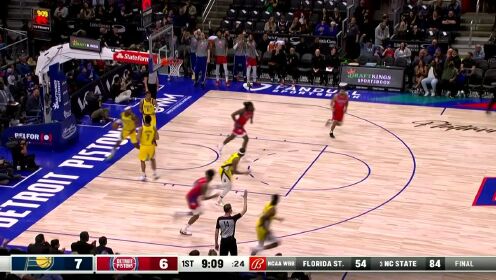 《NBA全场集锦》击鼓传花流畅传导 萨迪克贝底角三分手起刀落