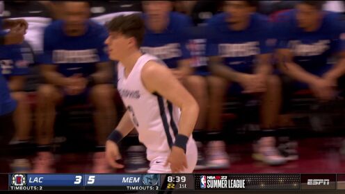《NBA全场集锦》一招一式都在节奏中 拉拉维亚晃飞防守冷静命中三分