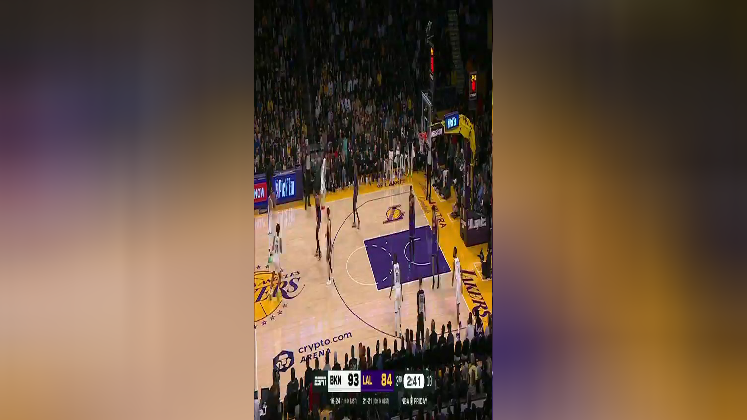 回放篮网vs湖人英文原声全场回放