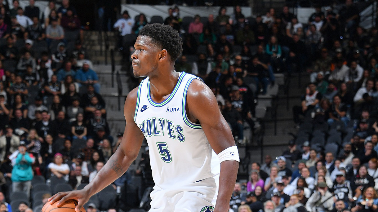 【球星】爱德华兹vs马刺集锦 全场32分12助独木难支苦吞败果