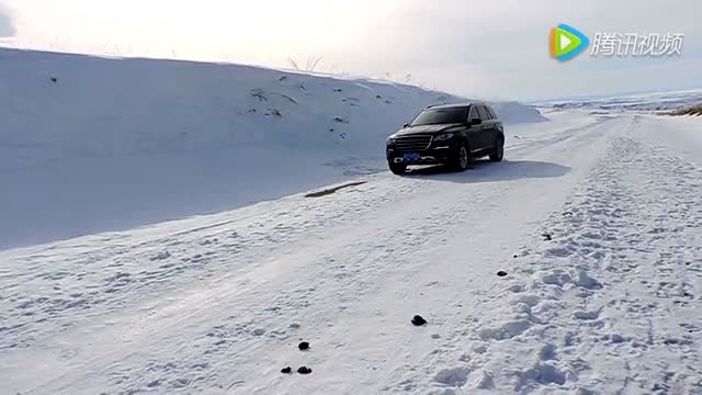 哈弗h8雪地起步