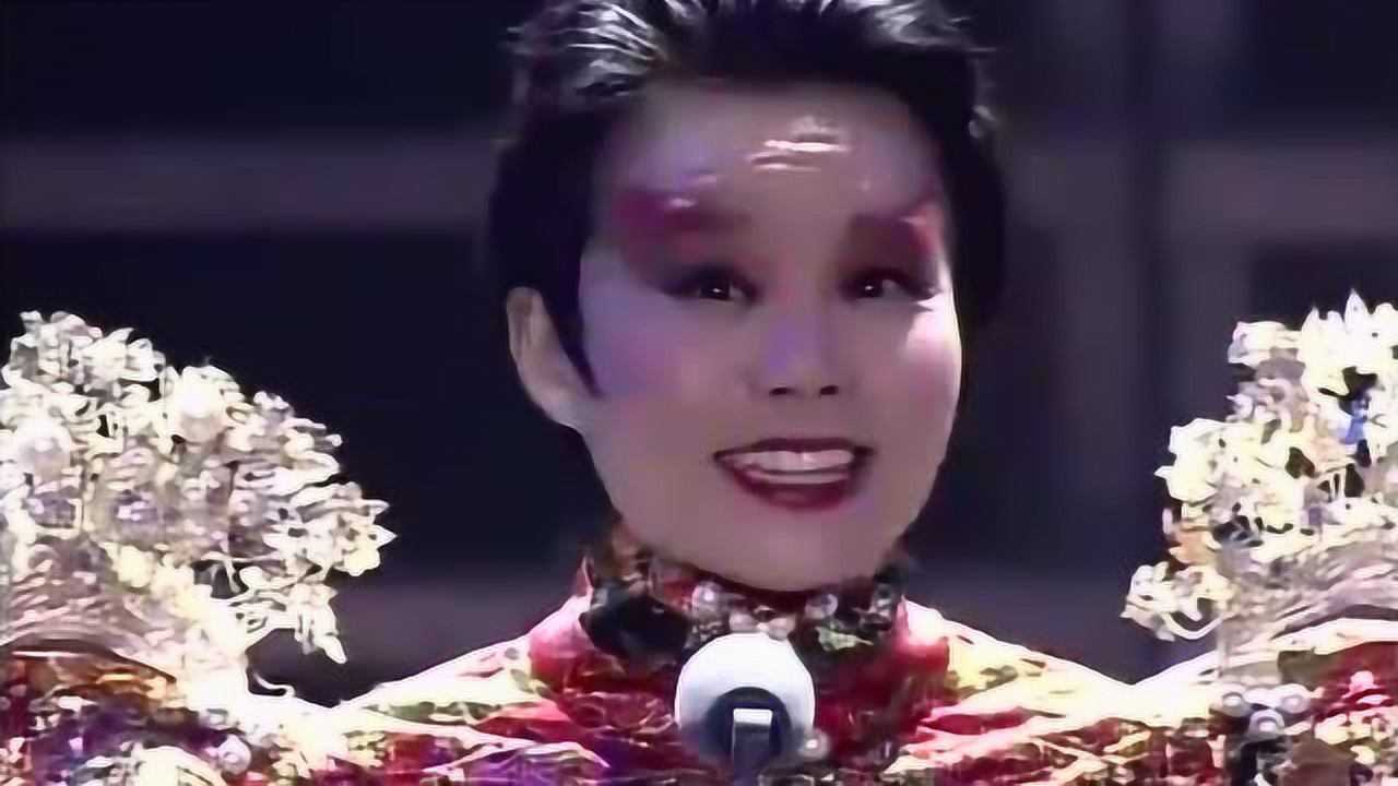 神曲！龚琳娜唱《忐忑》惊呆全场_高清