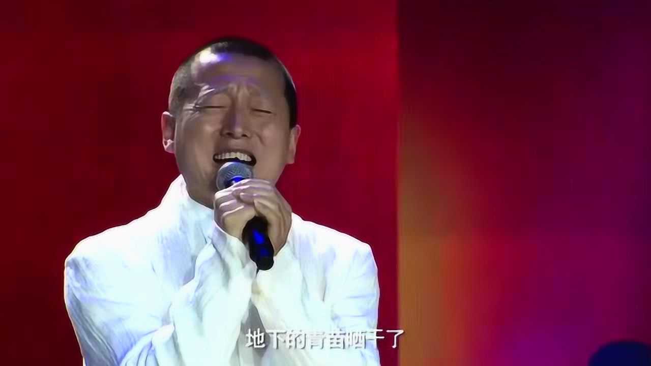 现场版为你推荐自动连播02:45"东北f4"人和歌各火各的,讲话唱歌完全两