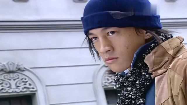 00年代内地动作剧中华英雄何润东手持一把赤剑闯天涯