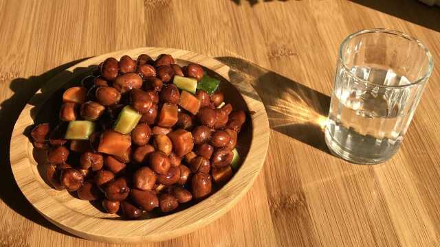 糖醋花生米下酒菜最佳