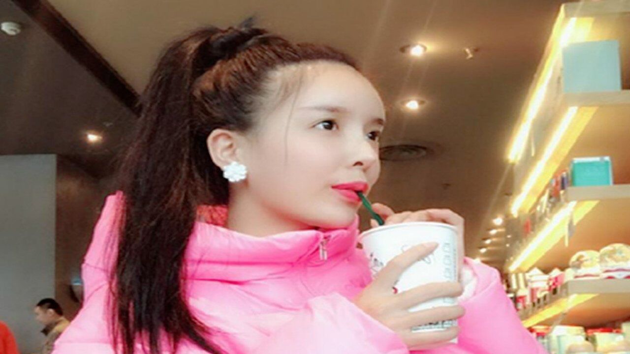 流浪歌手小曼歌曲串烧,唱得太好听了