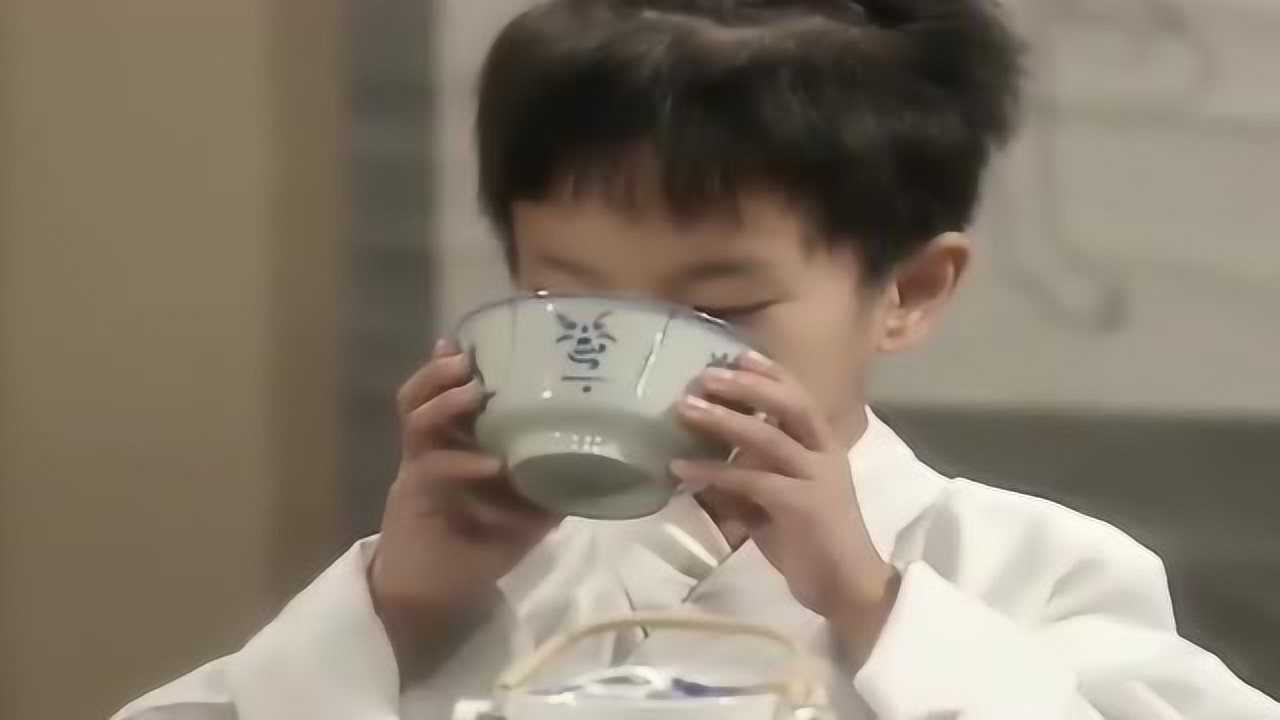 5岁小男孩,为了生活净身做太监,太奇葩了